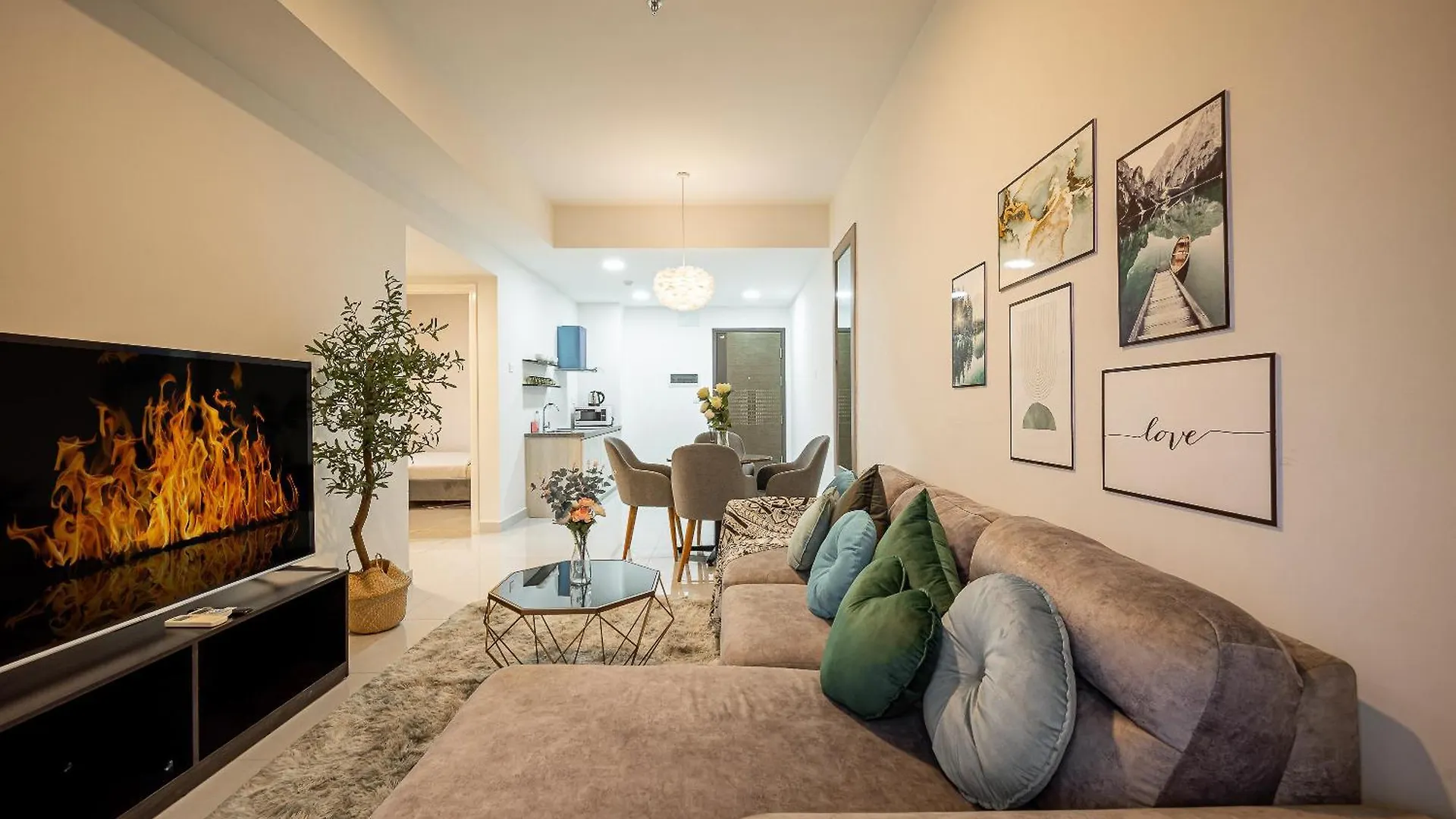 Ancorner -Soho Apartment - Bui Vien 5Mins Ho Chi Minh City