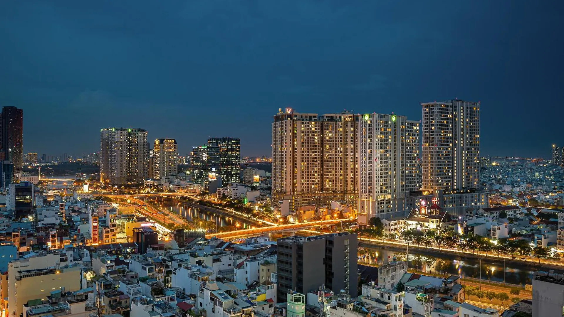 Ancorner -Soho Apartment - Bui Vien 5Mins Ho Chi Minh City