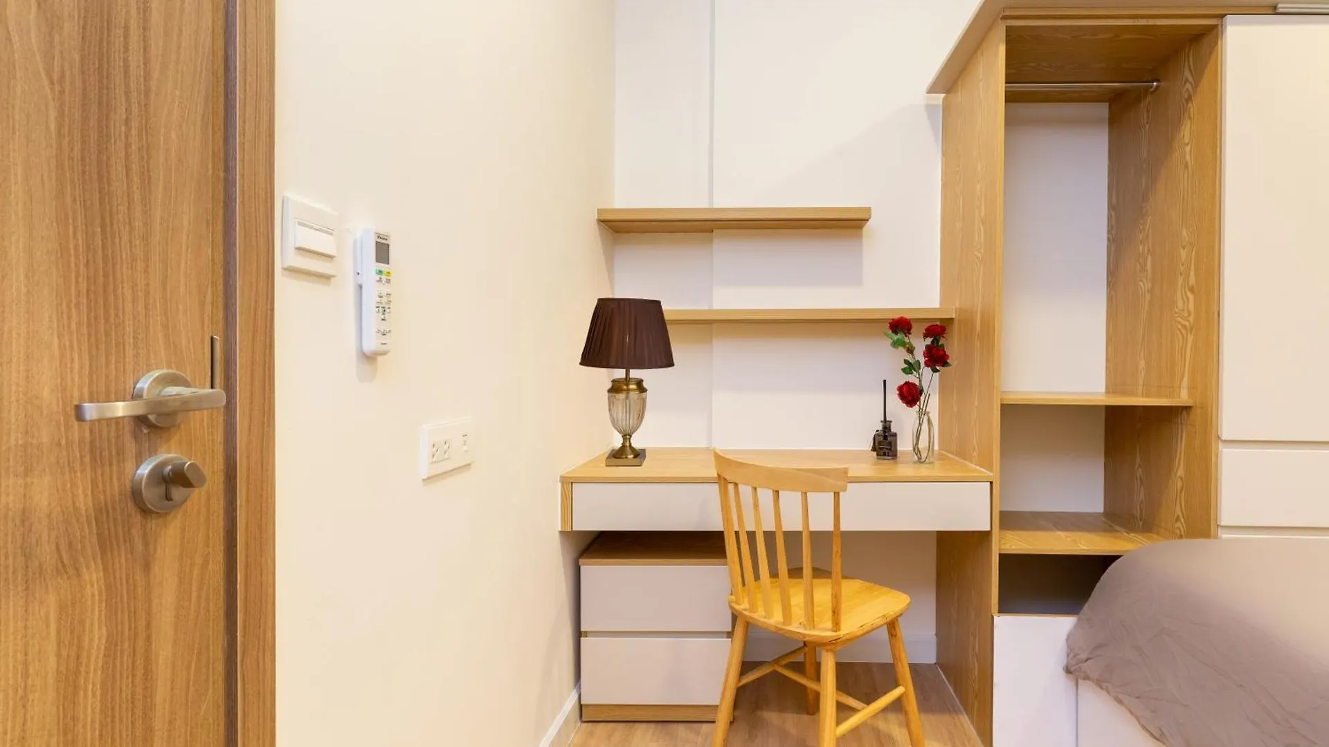 Ancorner -Soho Apartment - Bui Vien 5Mins Ho Chi Minh City